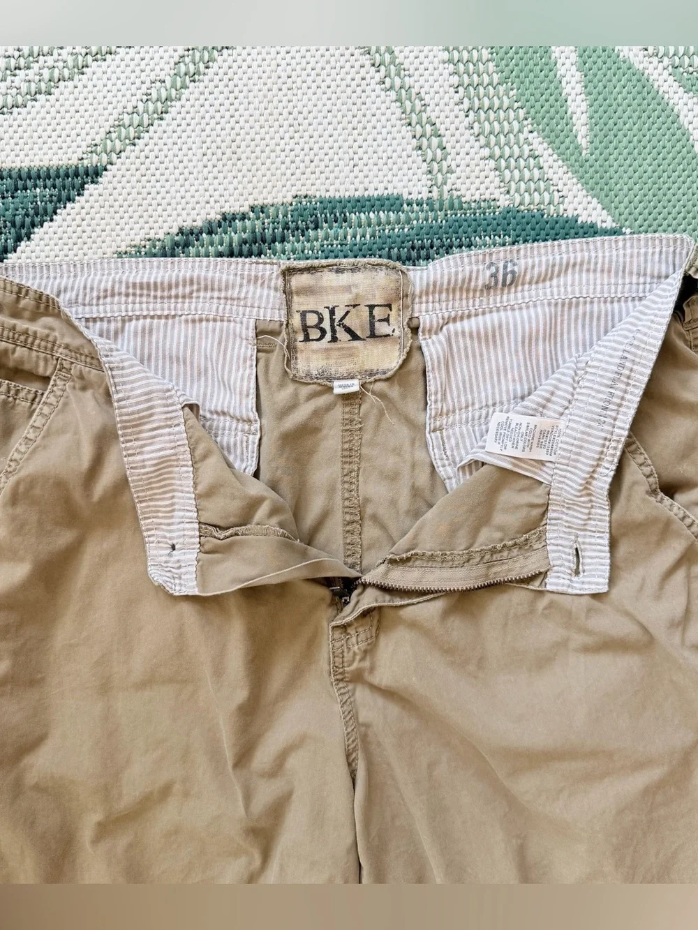 BKE Men's Tan Flat-Front Cotton Shorts